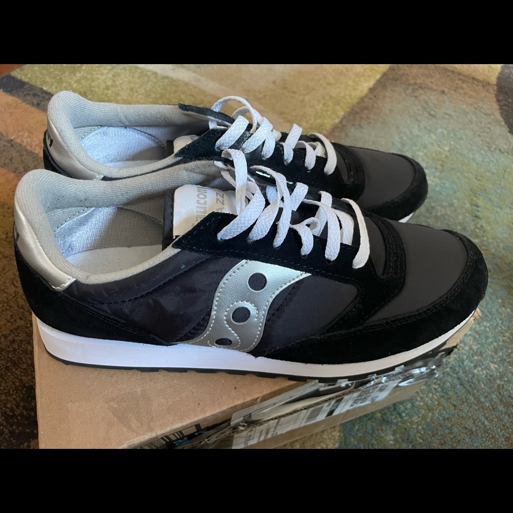 Black & Silver Saucony Jazz